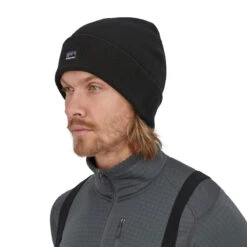 Patagonia Everyday Beanie BLK -Sportviswinkel 33430 BLK ALL 3